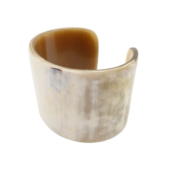 Neutral Acrylic Faux Horn 2" Wide Cuff Bracelet Boho Beachy Unsigned - Picture 1 of 6